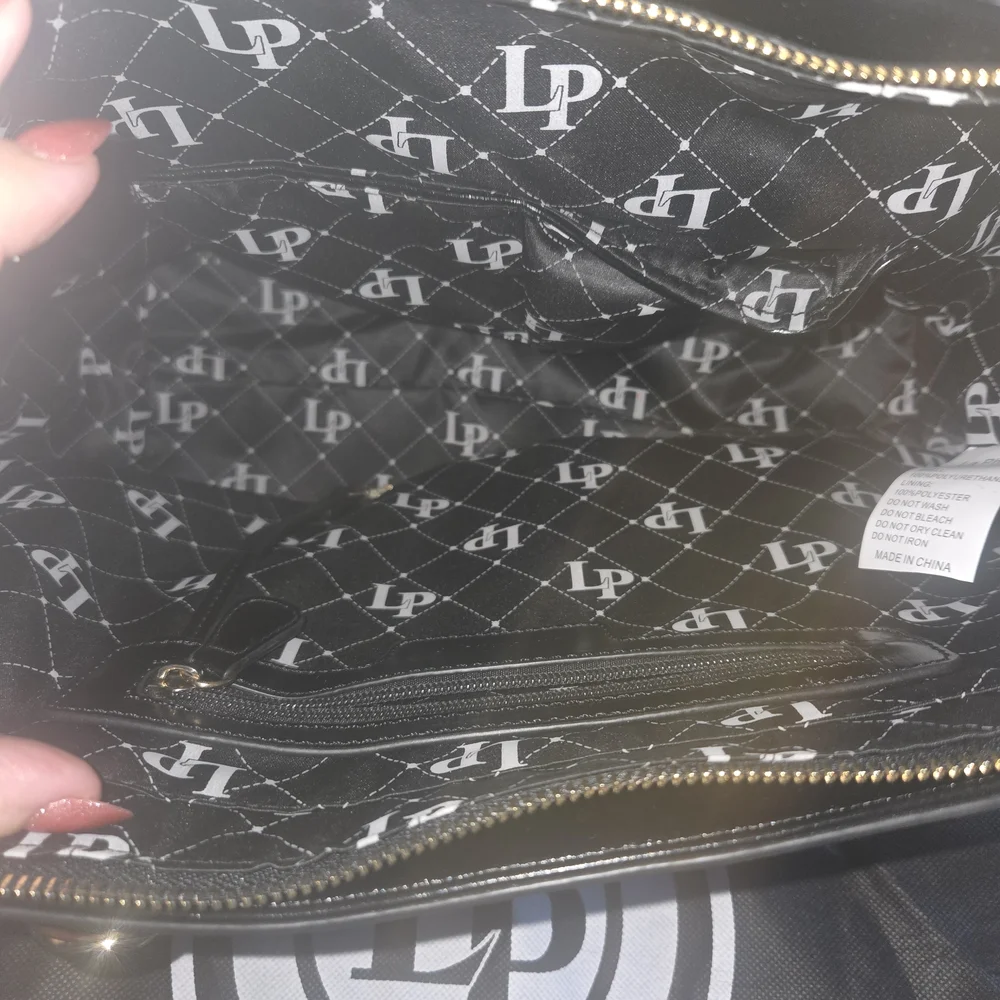 La Philipe Pink Graphic Tote Bag - Picture 5 of 6